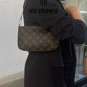 Pochette Accessoires Monogram Louis Vuitton