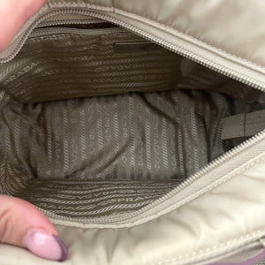 Borsa in Re-Nylon beige Prada