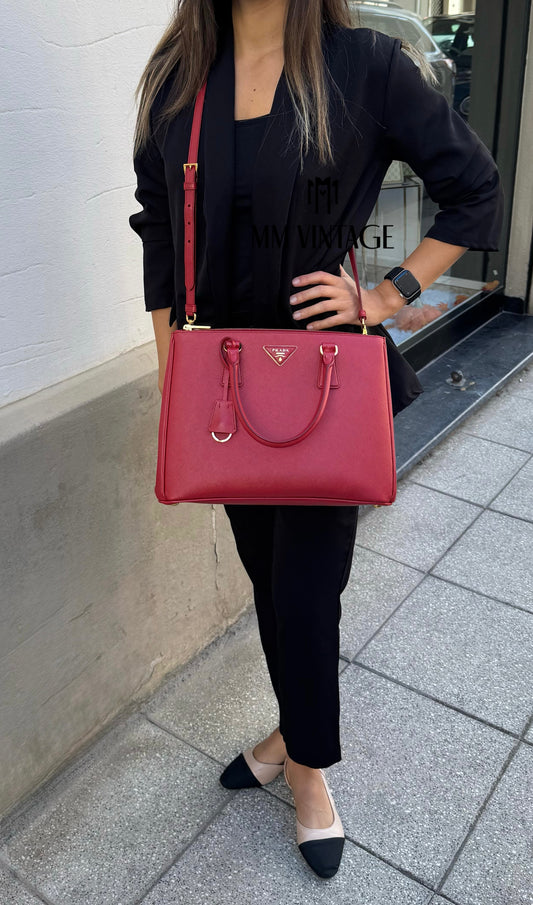 Borsa Galleria Large in Saffiano Prada