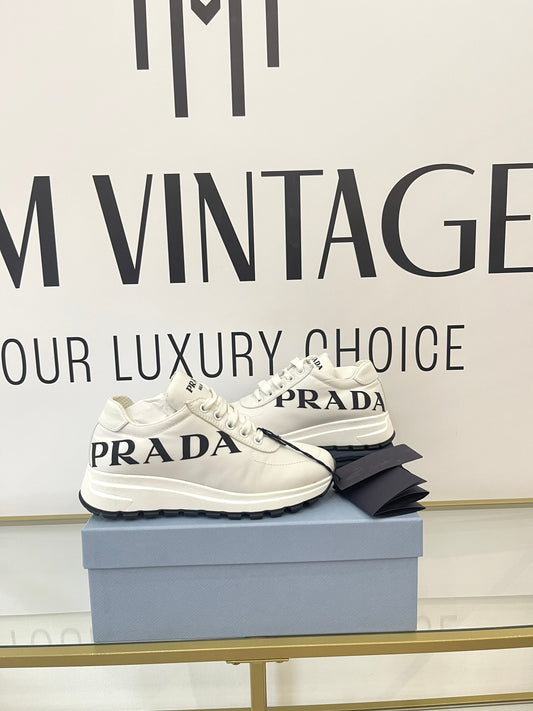 Sneakers Prada