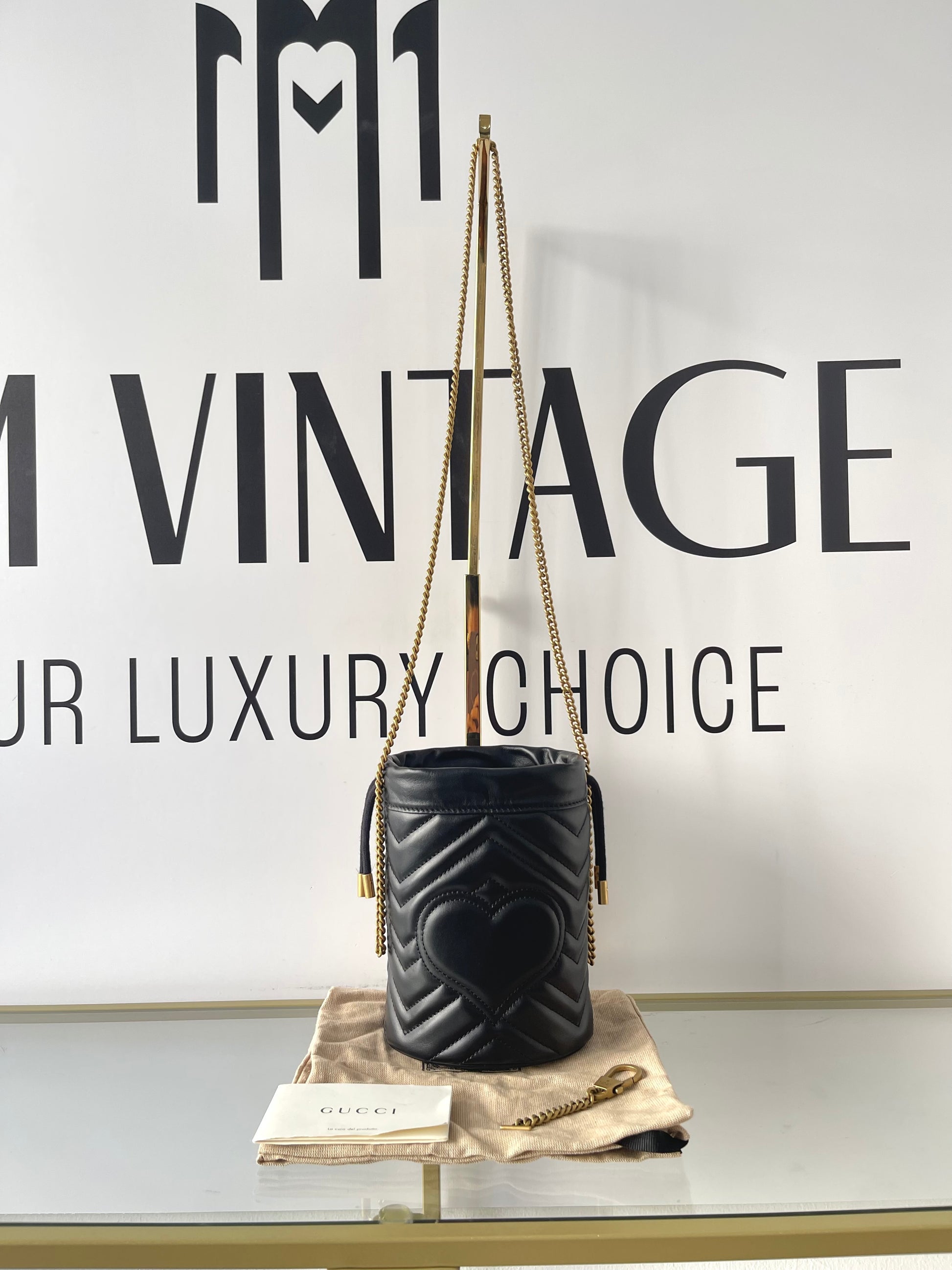 Borsa a secchiello GG Marmont Gucci