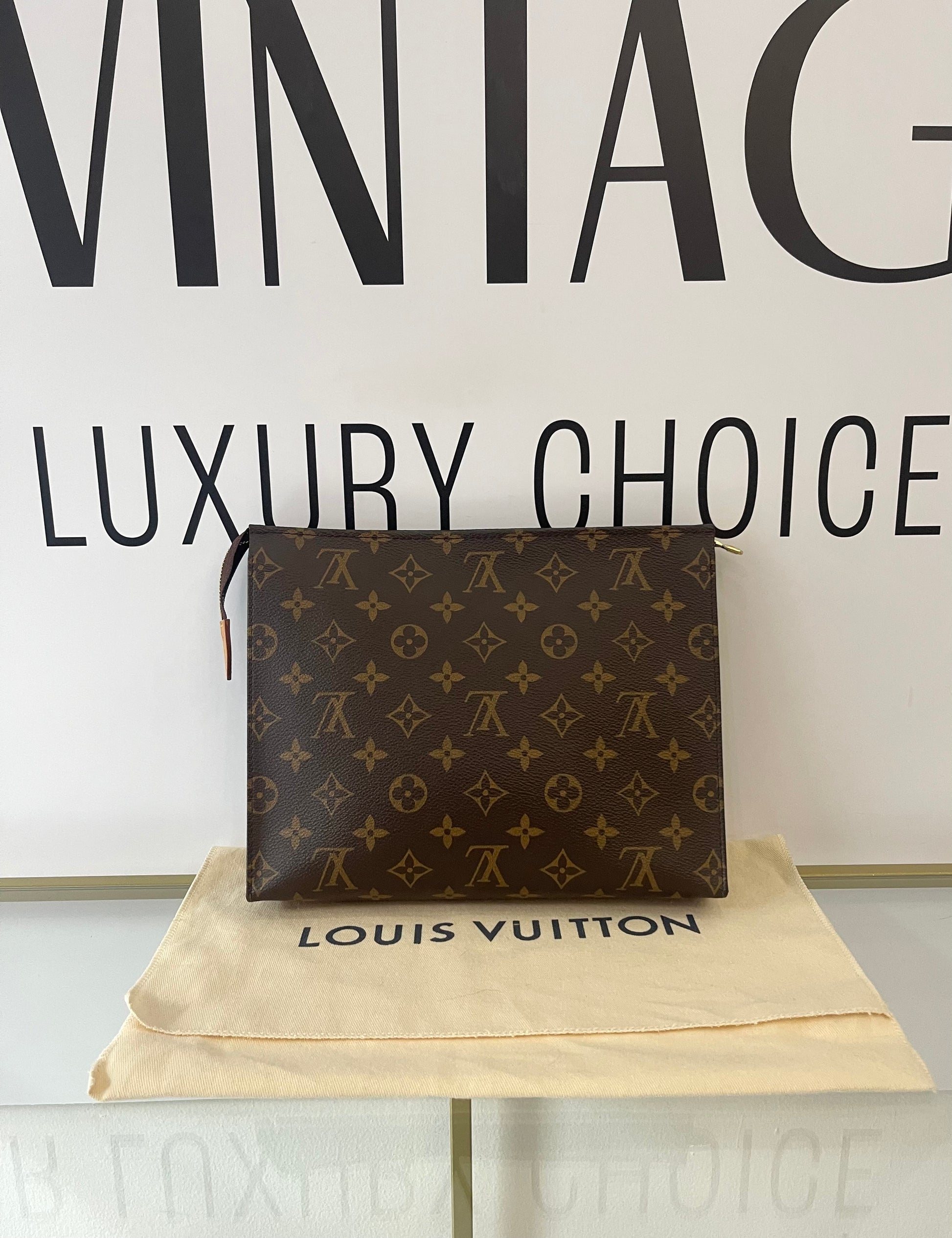 Toilette 26 Monogram Louis Vuitton