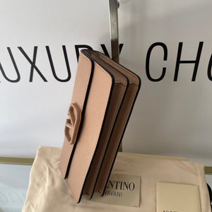 Wallet On Chain VLogo Signature Valentino Garavani
