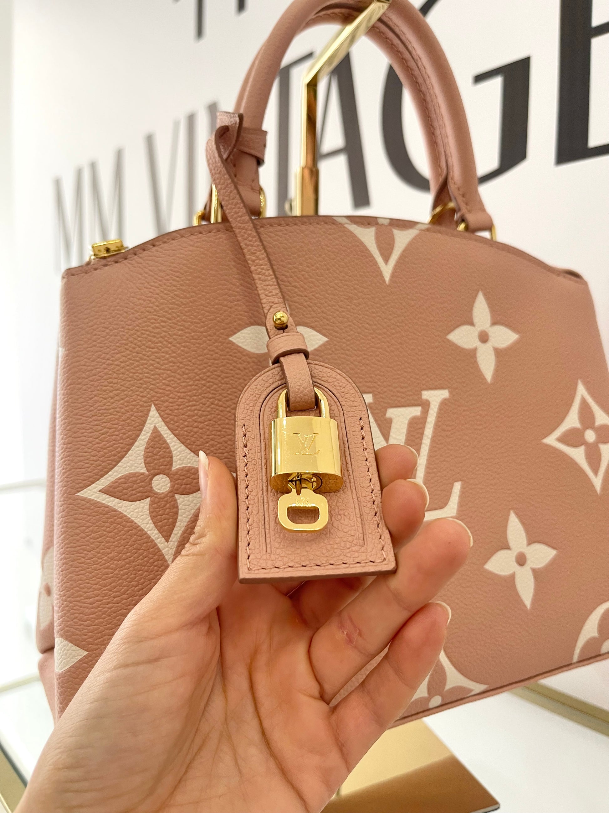 Borsa Petit Palais PM Monogram Empreinte Louis Vuitton