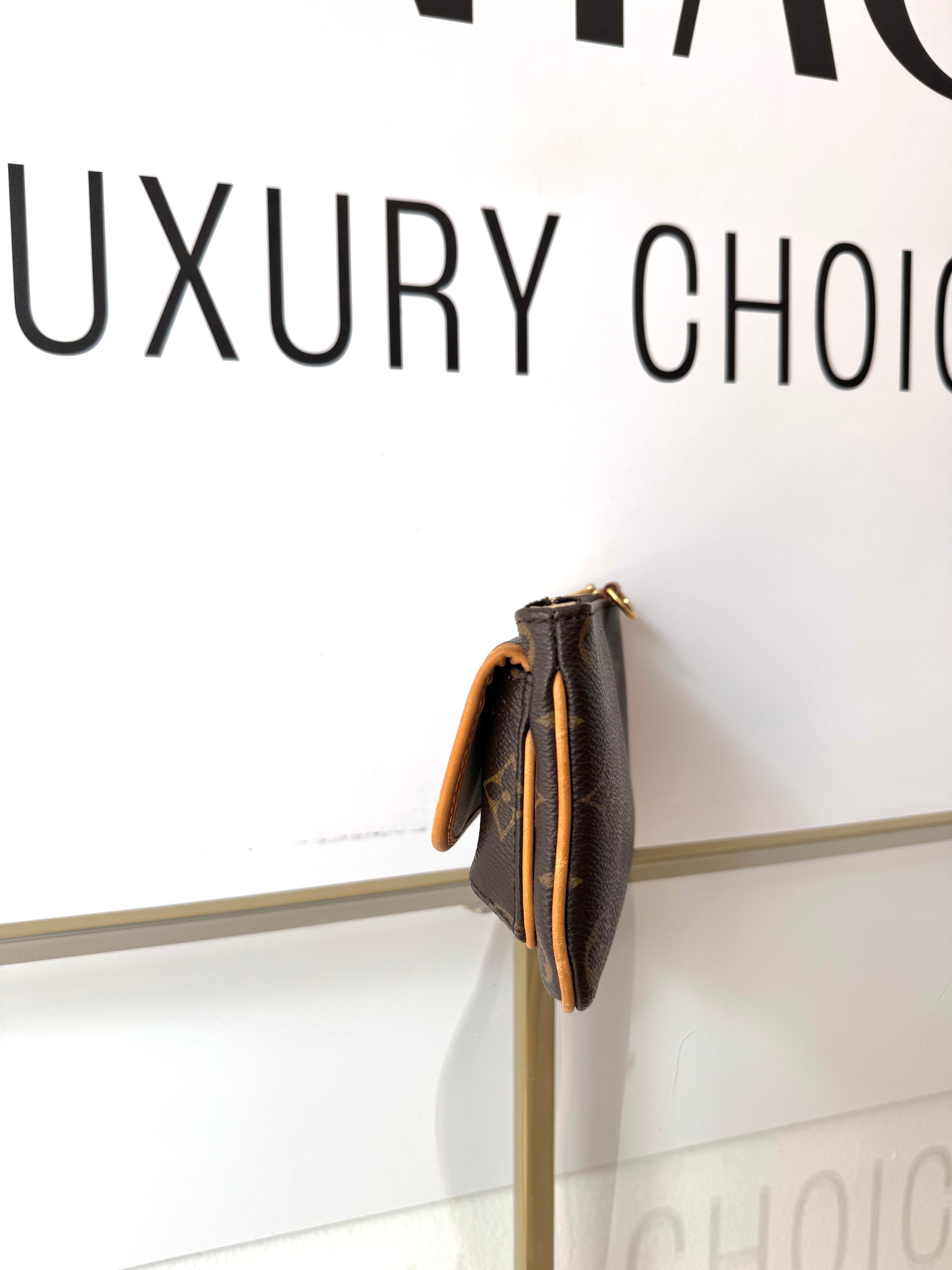 Pochette Tikal Monogram Louis Vuitton