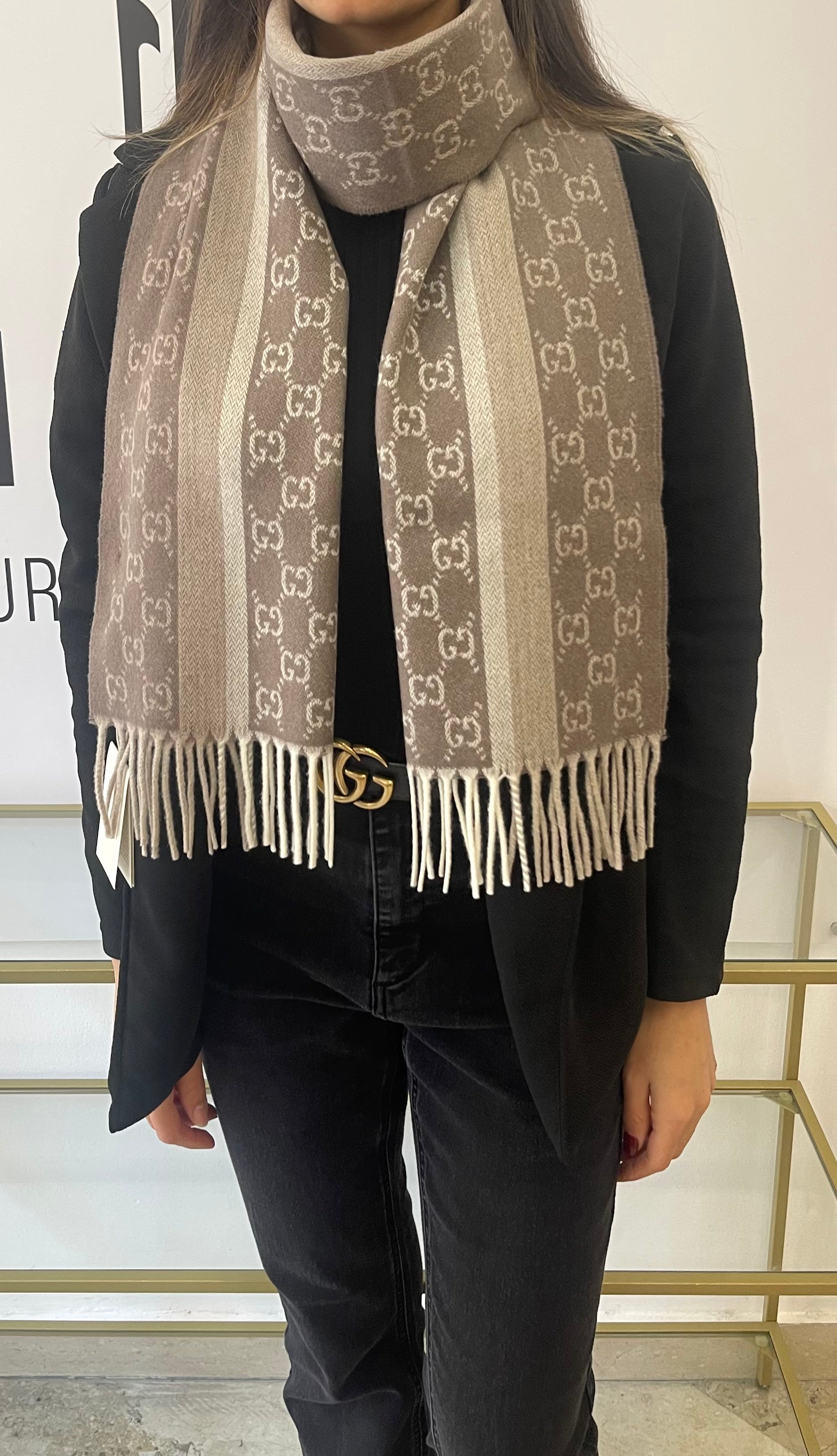 Sciarpa GG con frange Gucci