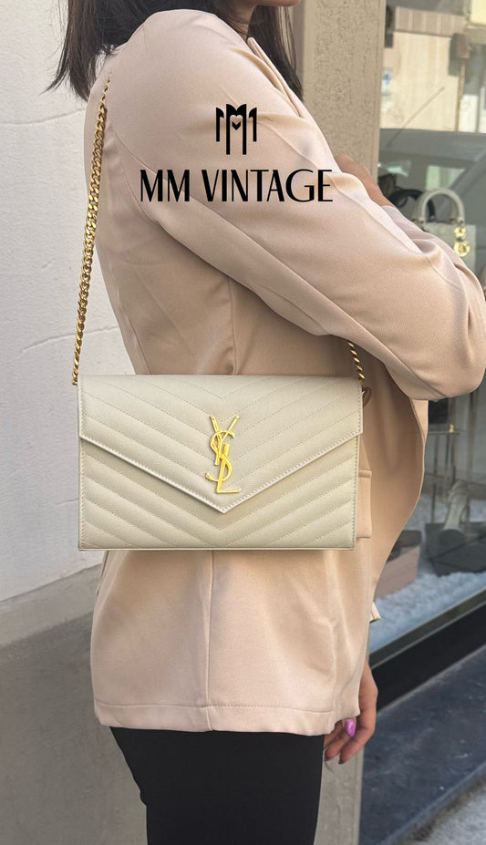 Wallet On Chain Cassandre Saint Laurent