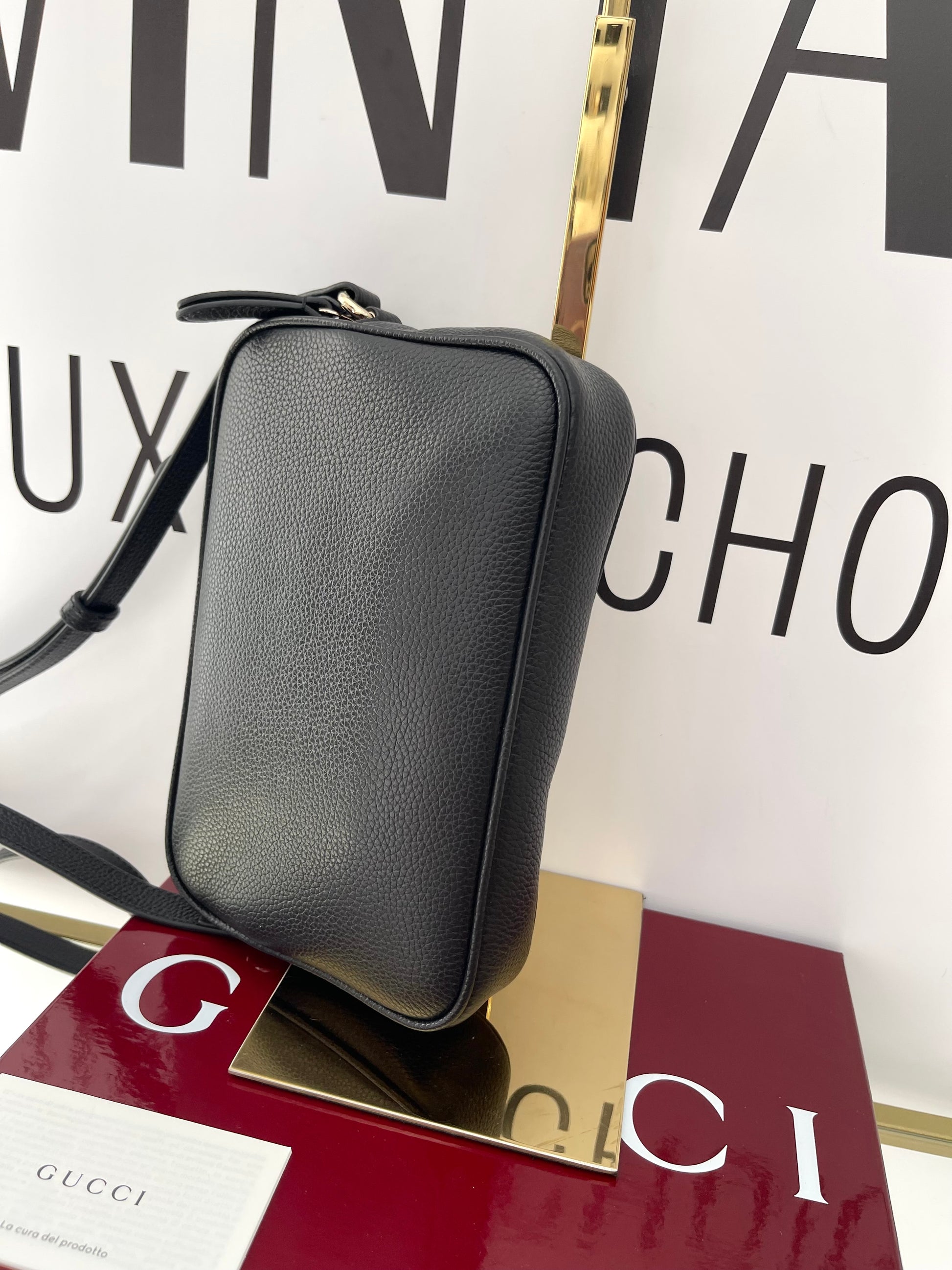 Borsa in pelle martellata Gucci