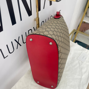 Borsa Hobo Linea A GG Supreme Gucci