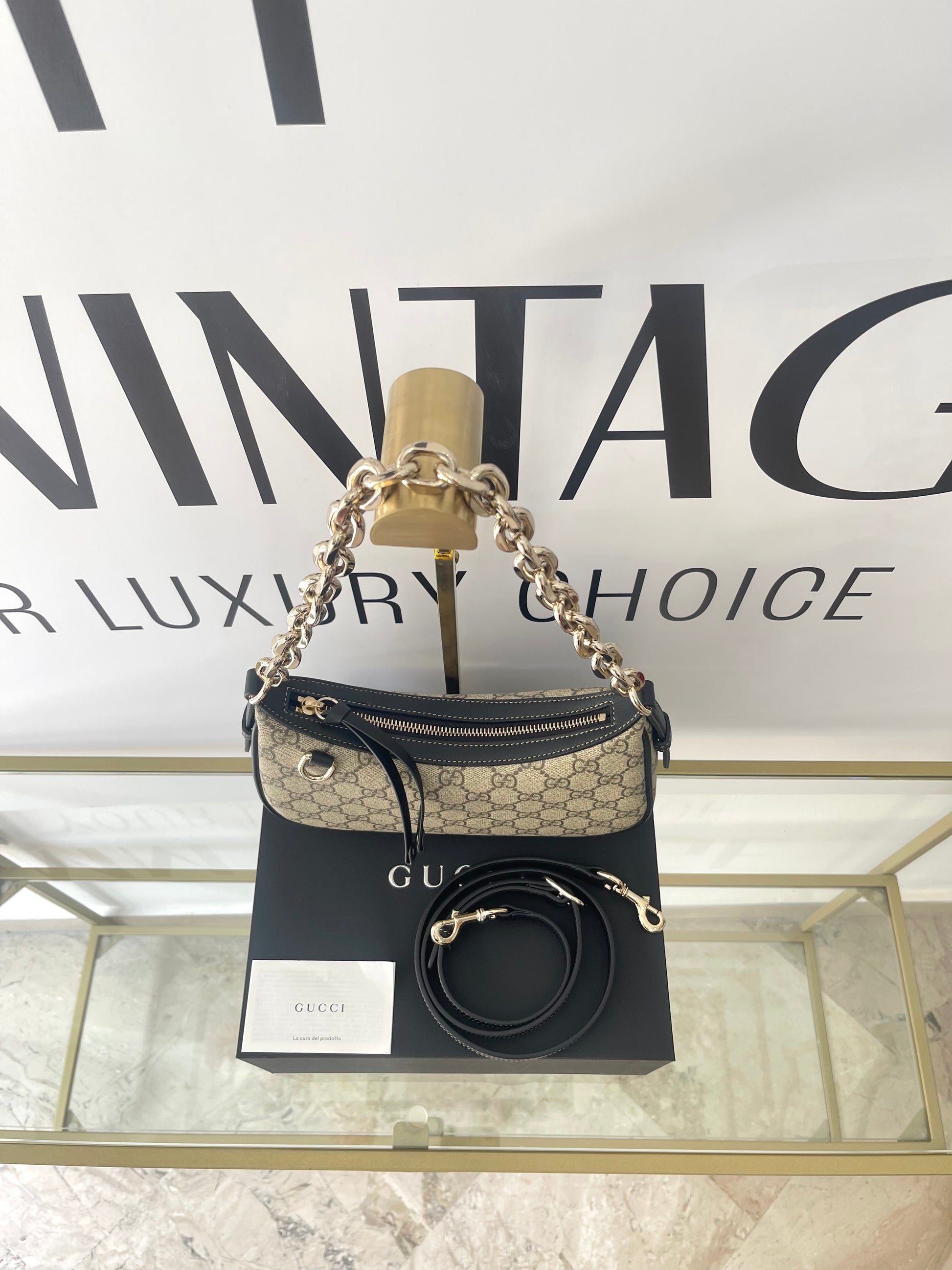 Borsa GG Emblem Gucci