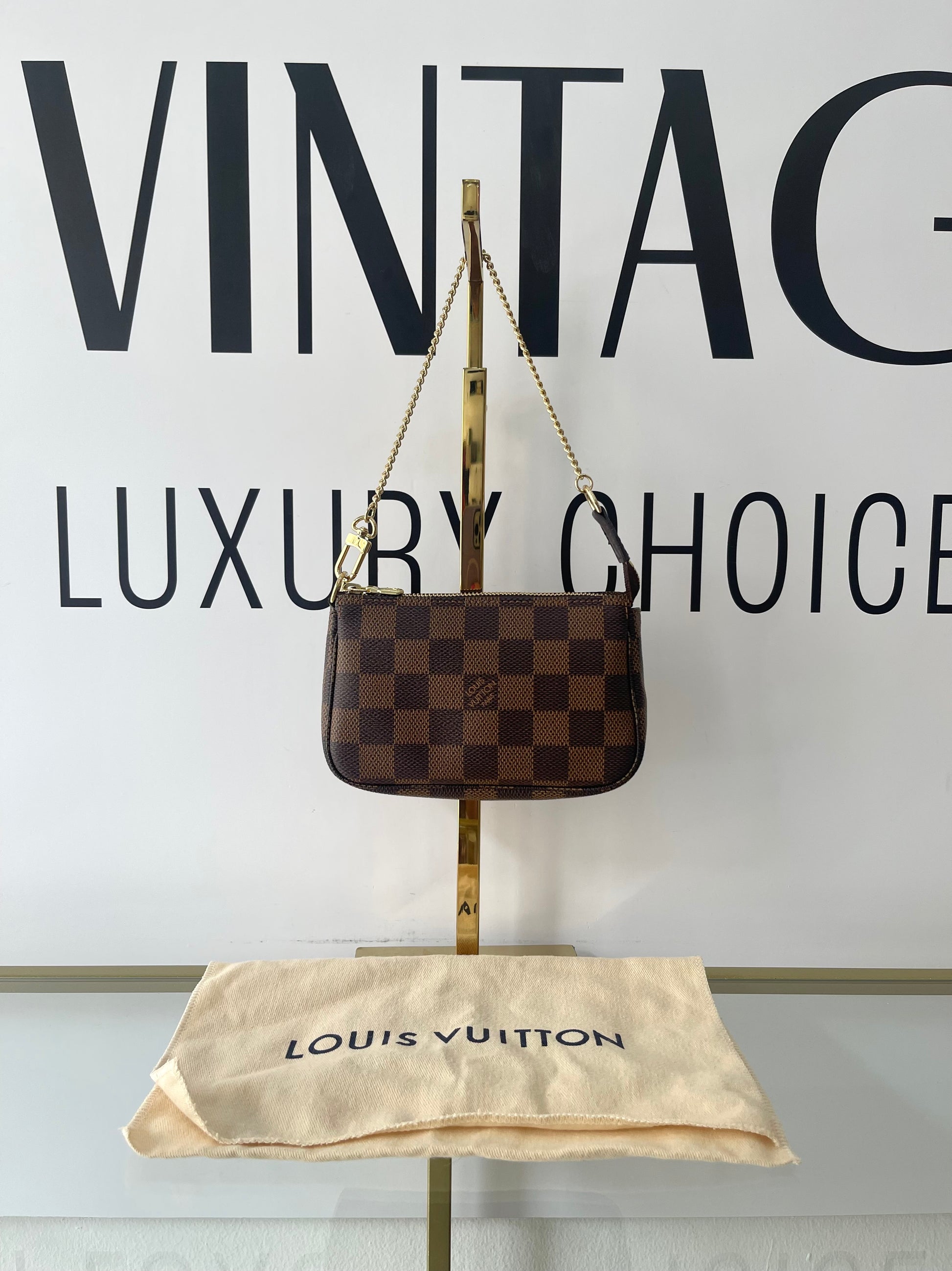 Borsa Mini Pochette Accessoires Damier Ebène Louis Vuitton