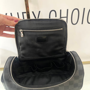 Toiletry Bag Damier Graphite Louis Vuitton
