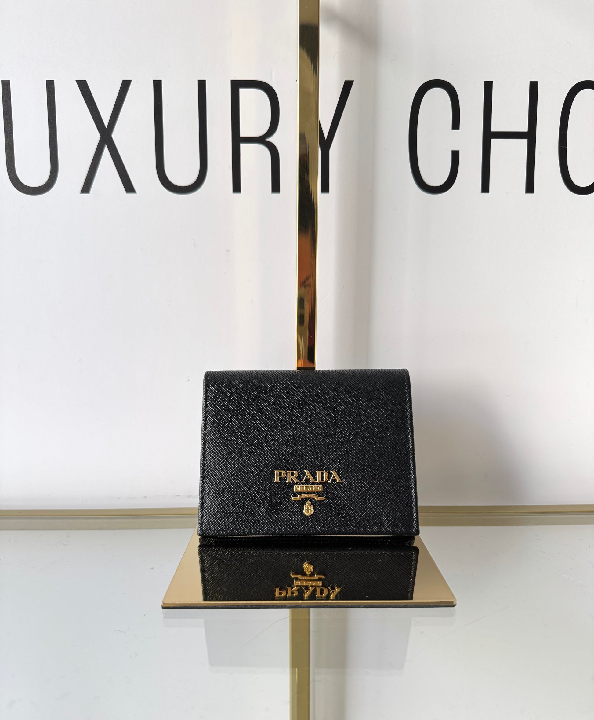 Portafoglio in Saffiano nero Prada