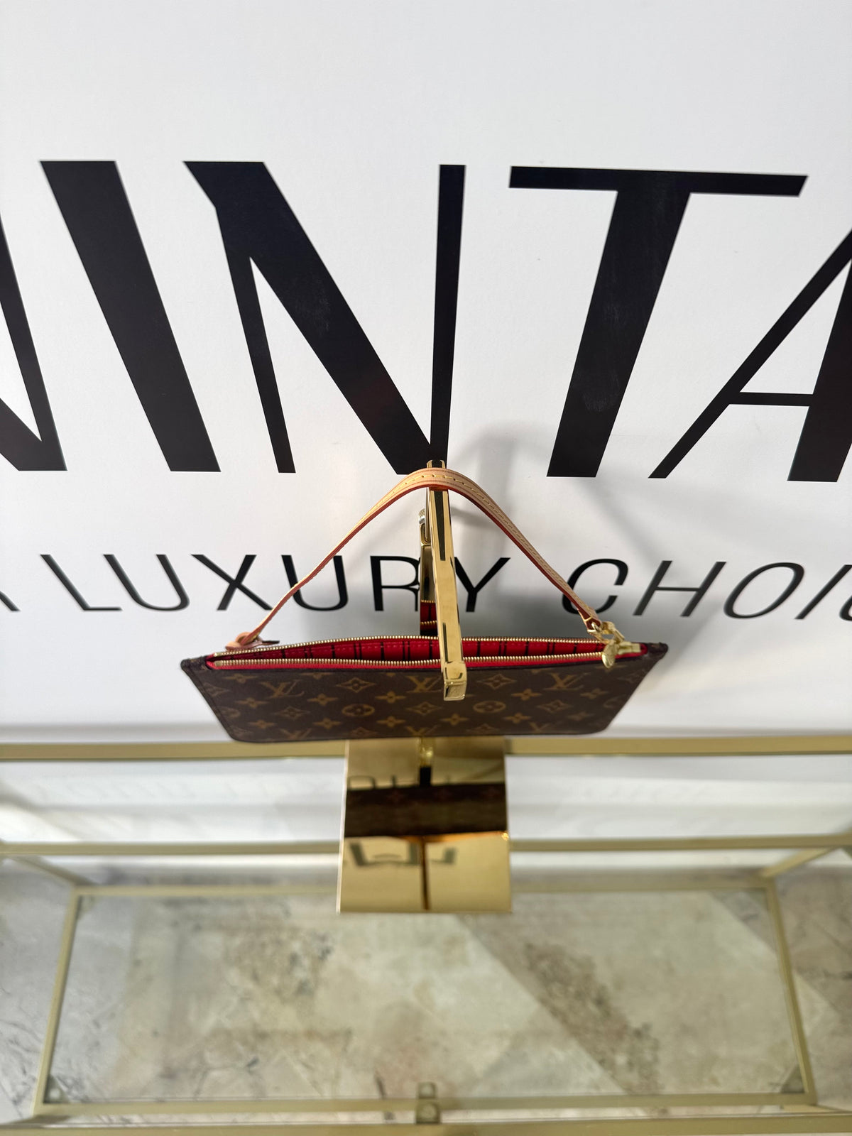 Pochette Monogram Louis Vuitton