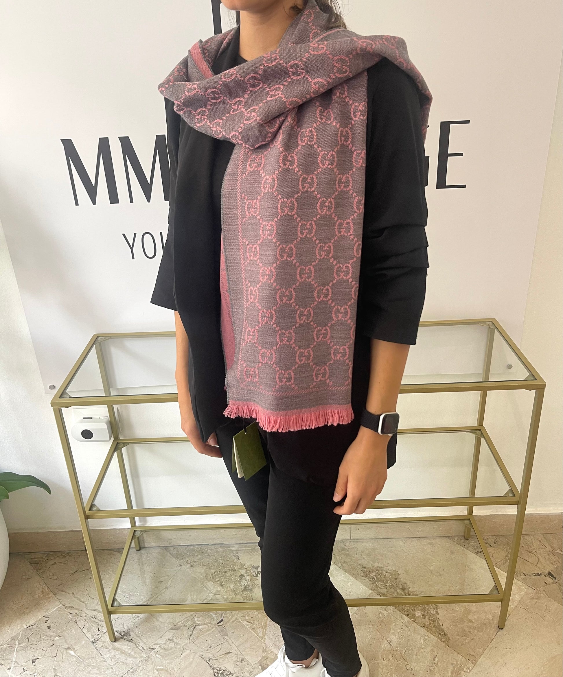 Sciarpa con motivo GG Jacquard rosa Gucci