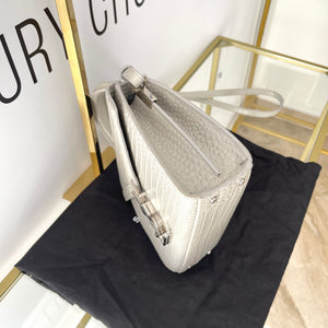 Borsa Cassandra in pelle goffrata coccodrillo YSL