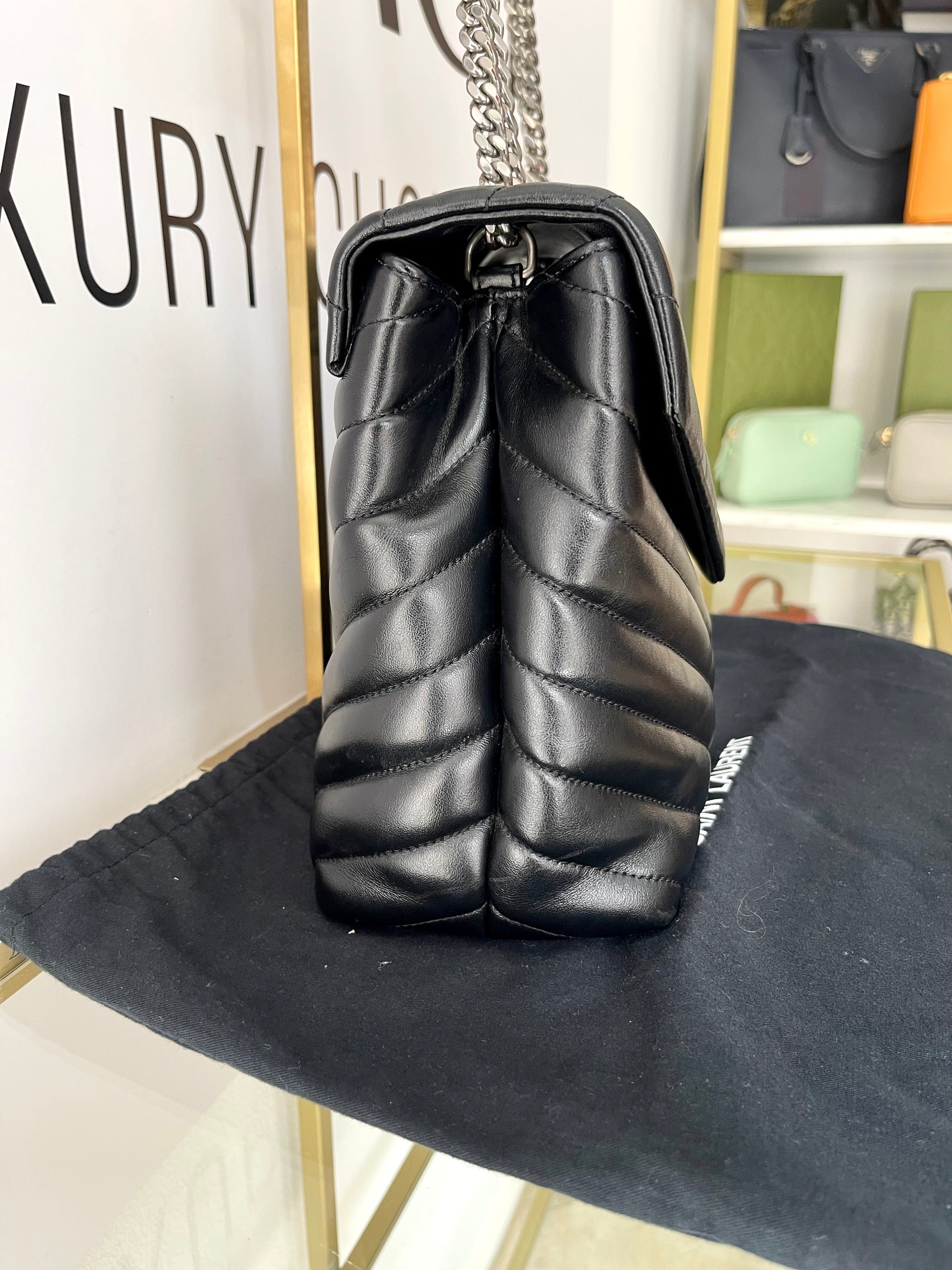 Borsa LouLou Medium Saint Laurent