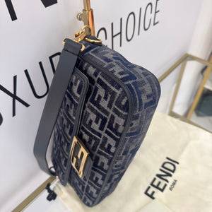 Borsa Baguette FF Fendi