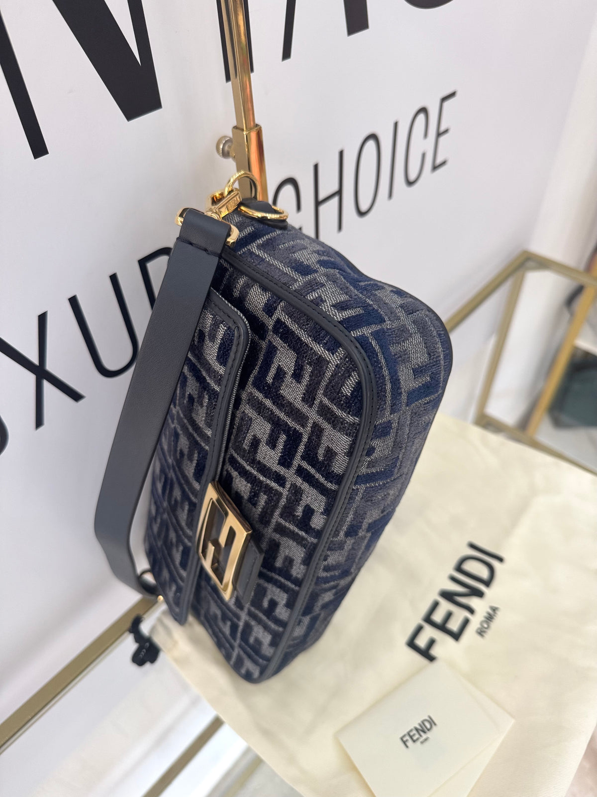 Borsa Baguette FF Fendi