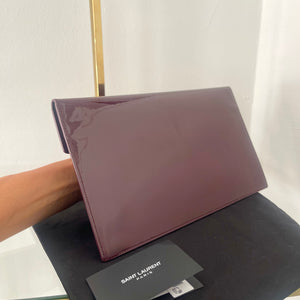 Pochette Uptown in pelle verniciata Saint Laurent