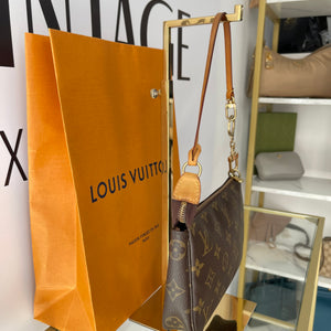 Pochette Accessoires Monogram Louis Vuitton