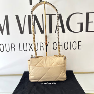 Borsa Chanel 19