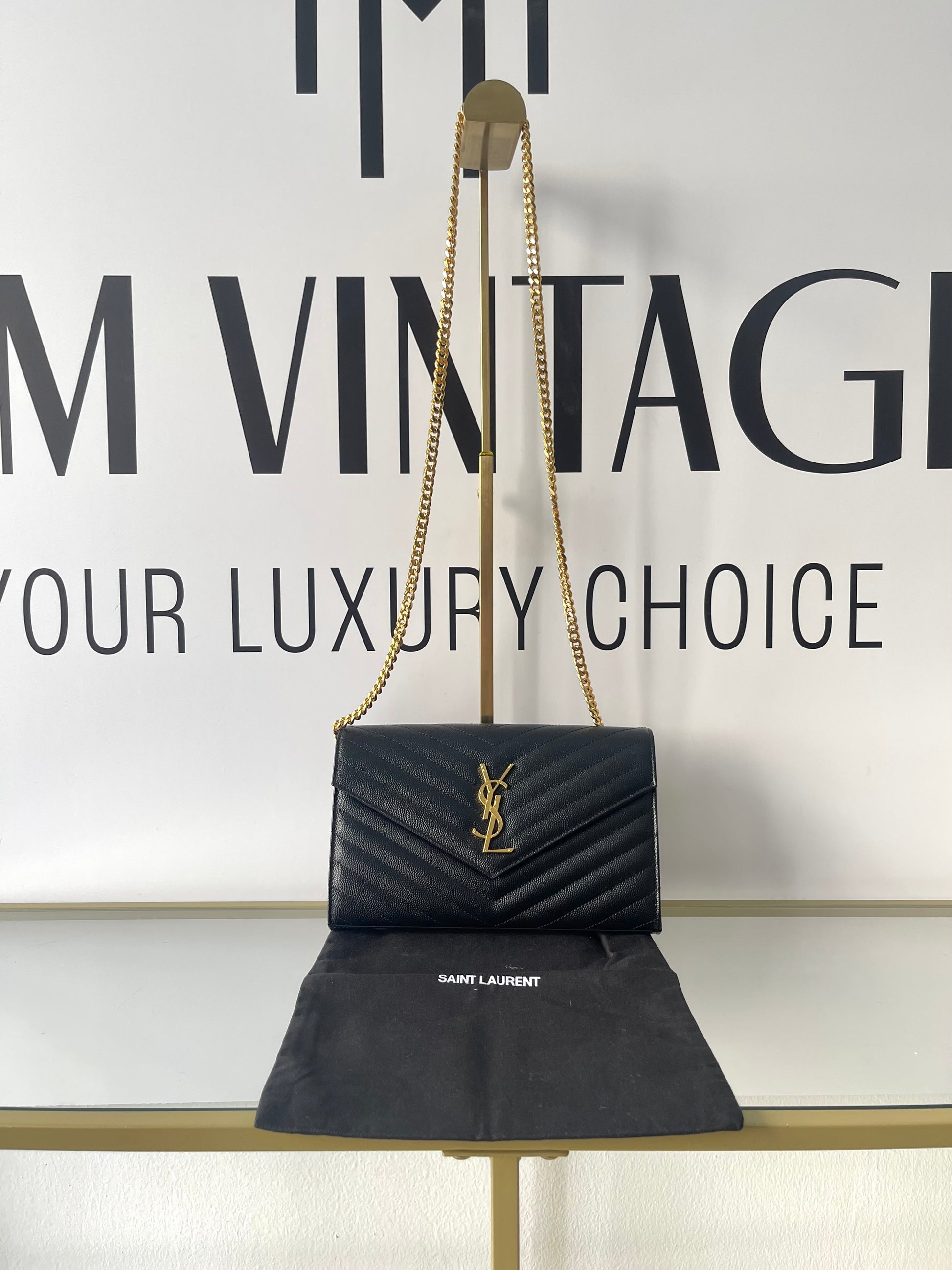 Wallet On Chain Cassandre Saint Laurent