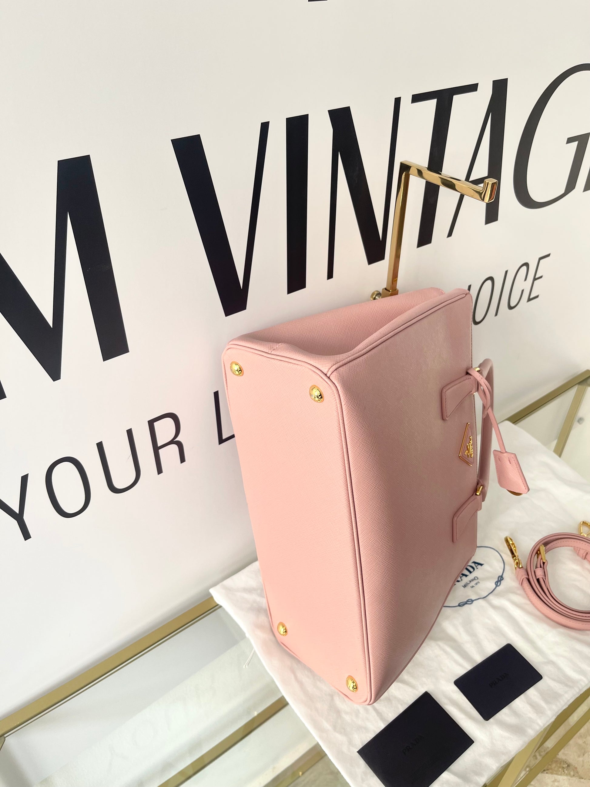 Borsa Galleria Large in Saffiano Prada