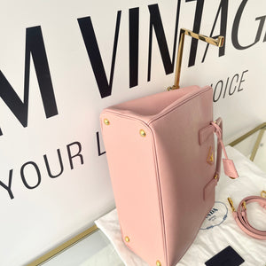 Borsa Galleria Large in Saffiano Prada