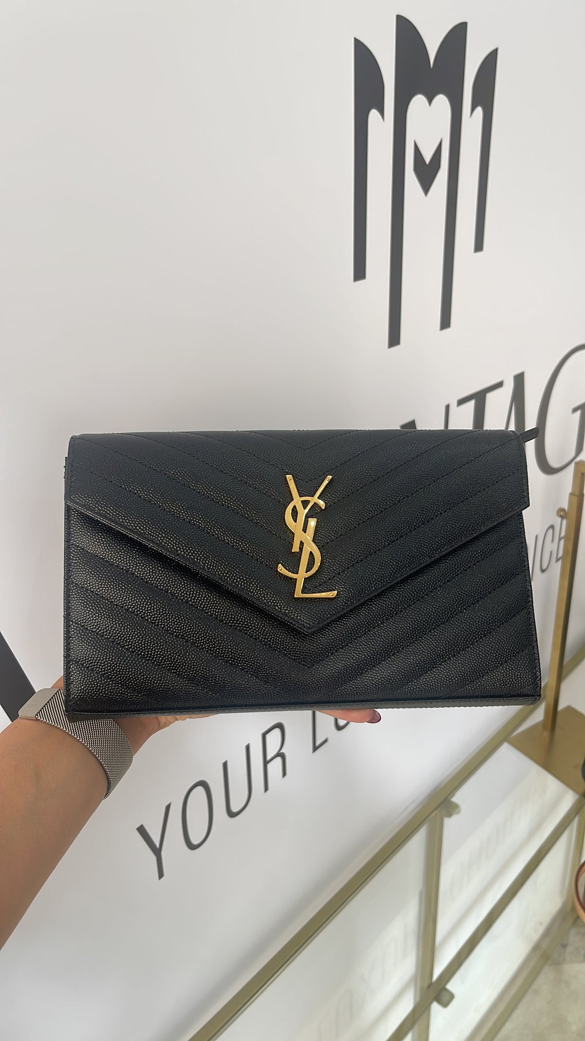 Wallet On Chain Cassandre Saint Laurent