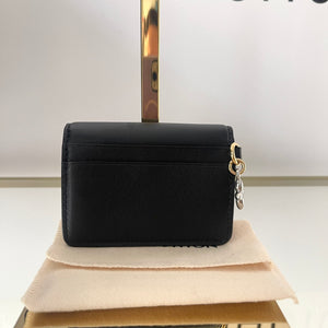 Portacarte di credito Tiny Recto Verso LV Bloom Louis Vuitton