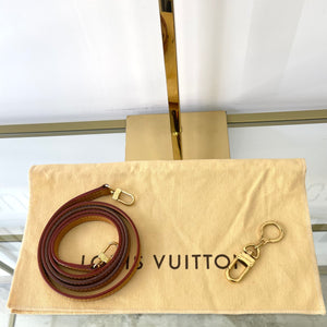 Pochette Accessoires Monogram Louis Vuitton