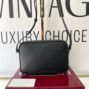 Borsa in pelle martellata Gucci