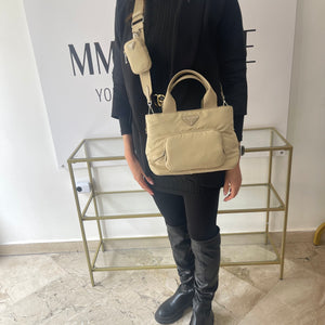 Borsa in Re-Nylon beige Prada