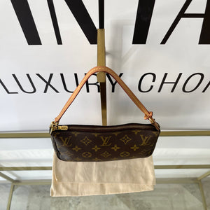 Pochette Accessoires Monogram Louis Vuitton