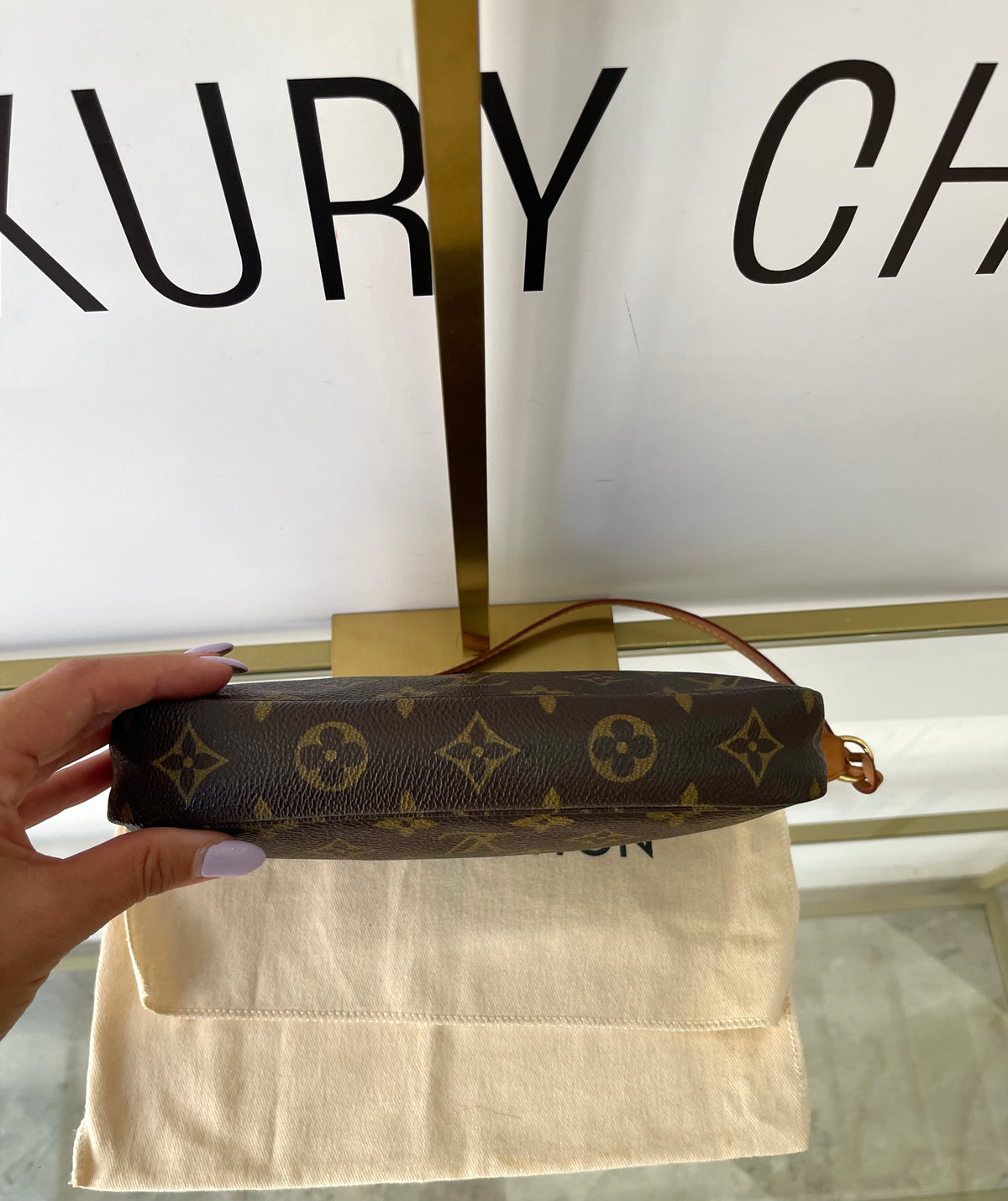 Pochette Accessoires Monogram Louis Vuitton