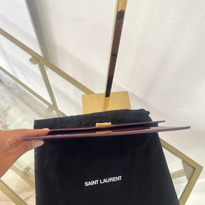 Pochette Uptown in pelle verniciata Saint Laurent