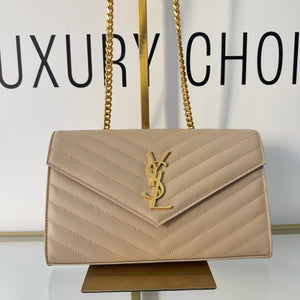Wallet On Chain Cassandre Saint Laurent