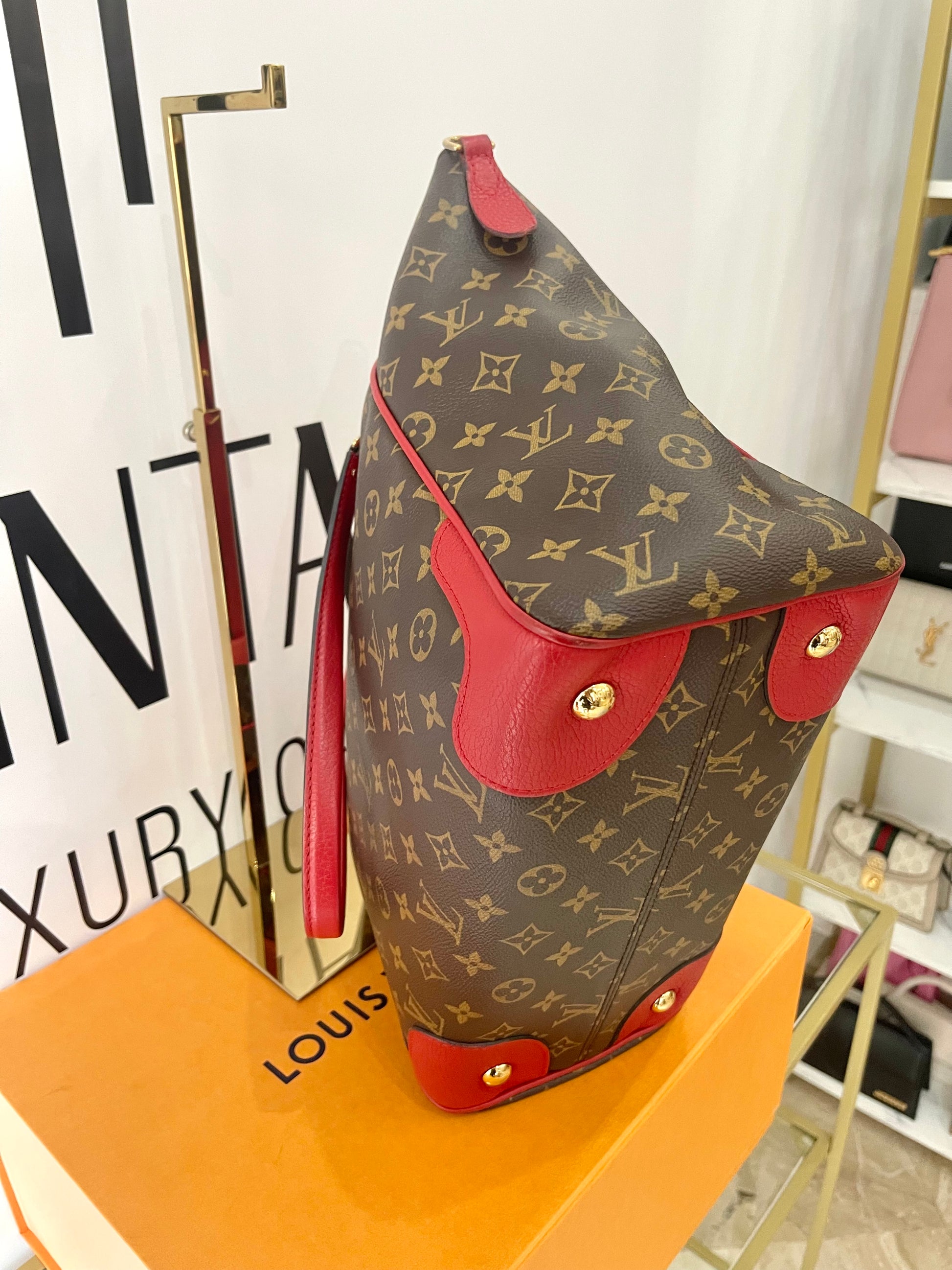 Borsa Estrela Monogram Louis Vuitton
