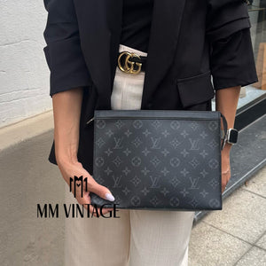 Pochette Voyage MM Monogram Eclipse Louis Vuitton