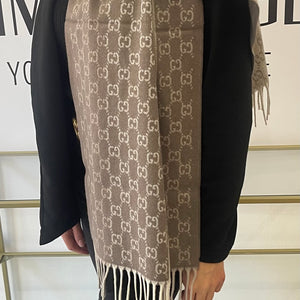 Sciarpa GG con frange Gucci