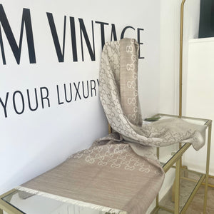 Stola GG  in lana e seta reversibile Gucci