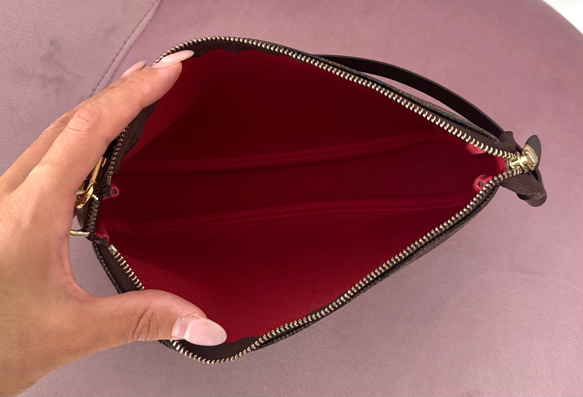 Pochette Accessoires Damier Ebéne Louis Vuitton
