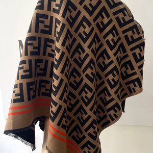 Poncho FF Fendi