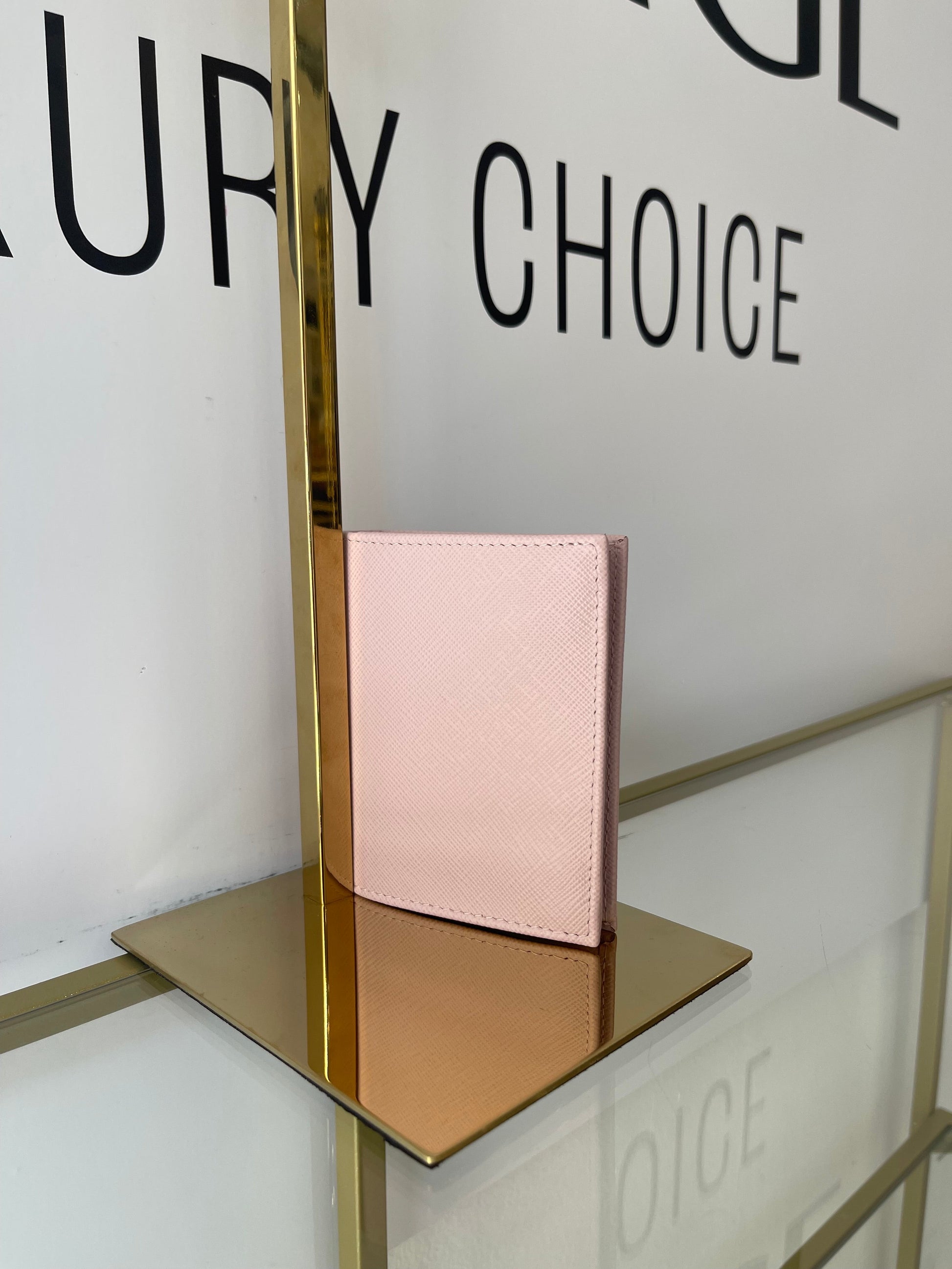 Portafoglio in Saffiano rosa Prada