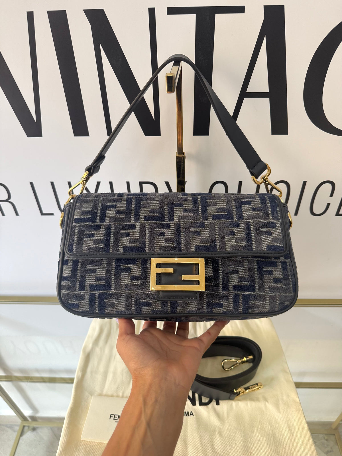 Borsa Baguette FF Fendi