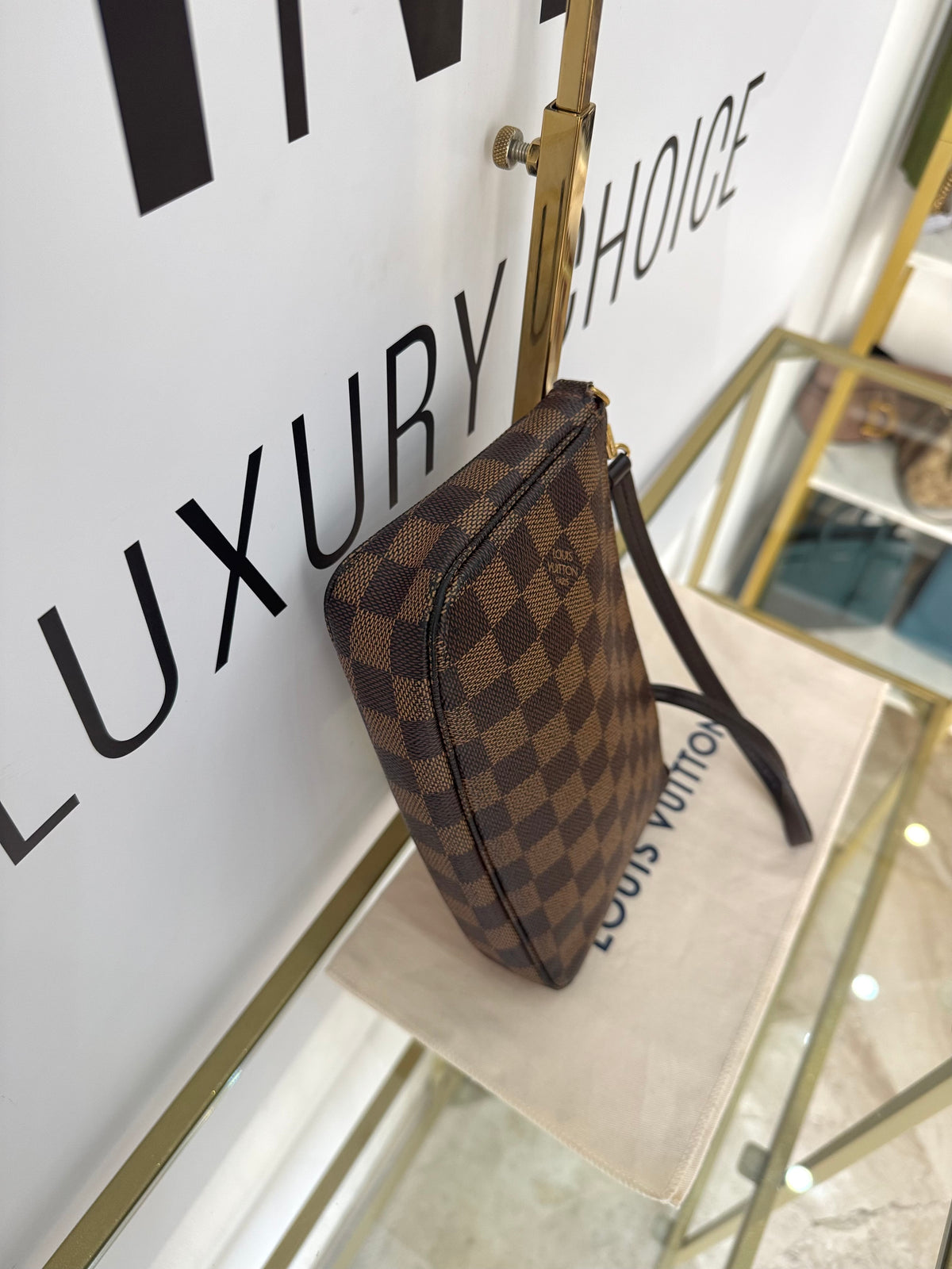 Pochette Accessoires Damier Ebéne Louis Vuitton