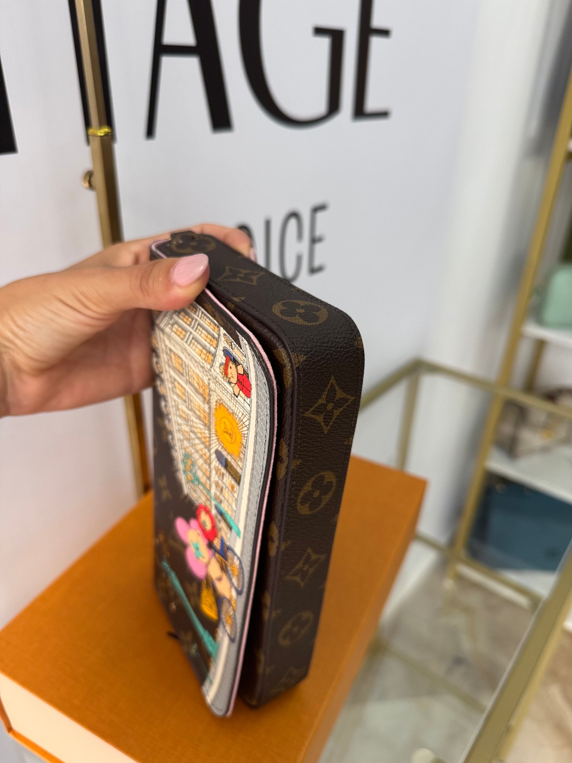 Borsa Félicie Vivienne Westwood in Paris Monogram Limited Edition Louis Vuitton