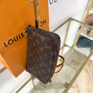 Pochette Accessoires Monogram Louis Vuitton