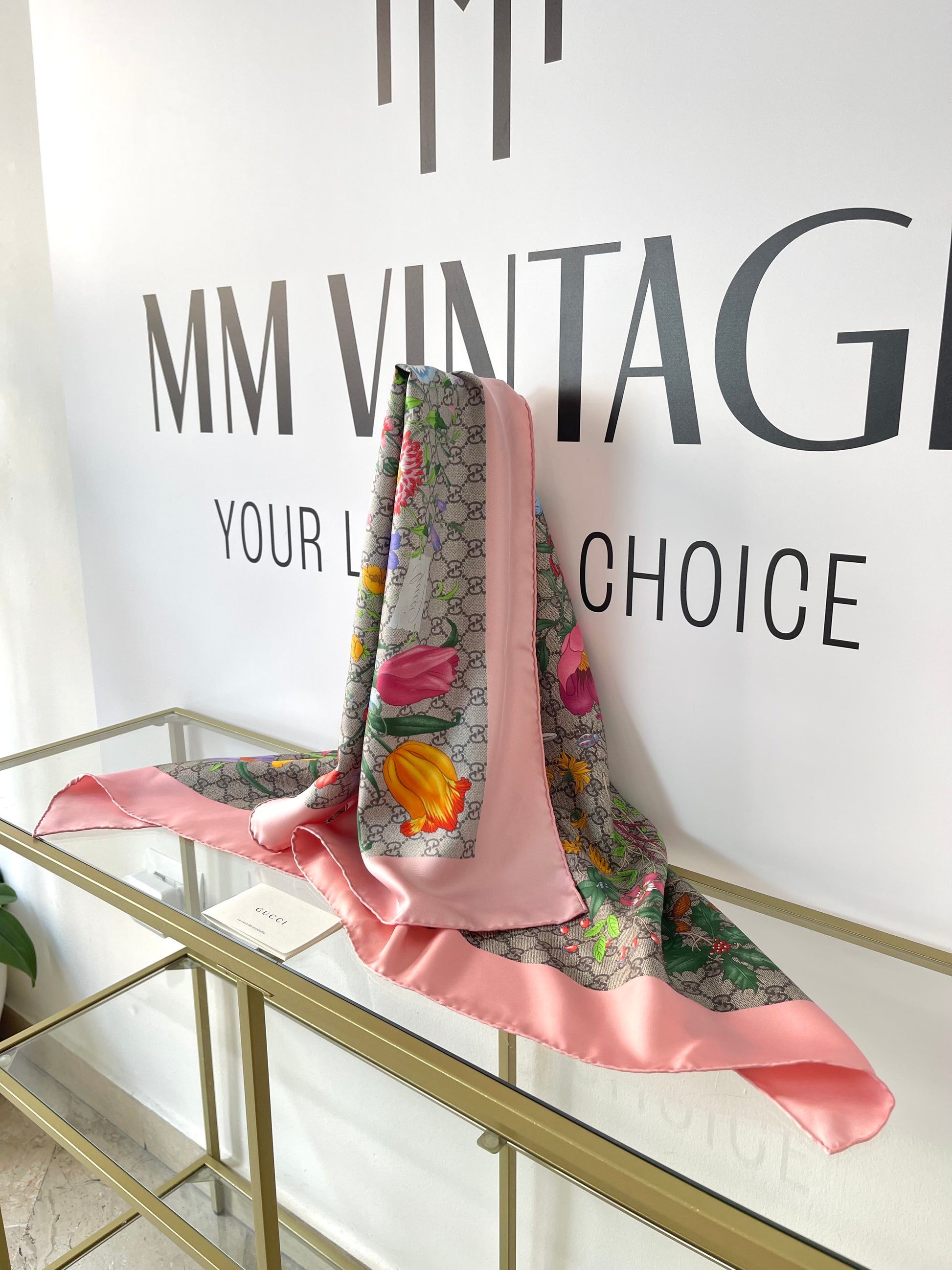 Stola in twill di seta Flora Gucci